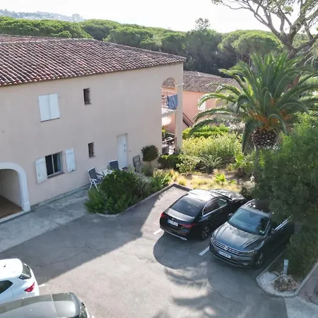 Appartamento Modern In Maxime With Seaview *