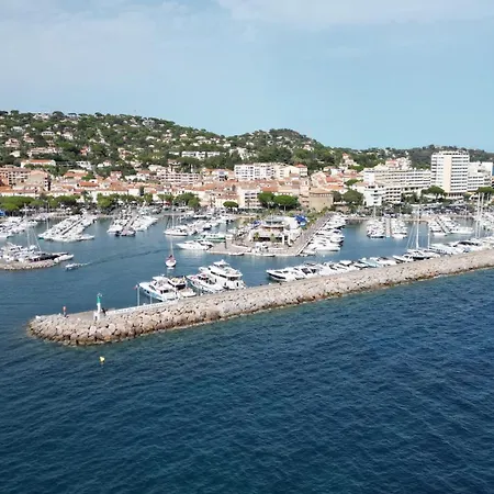 Modern In Maxime With Seaview Appartamento