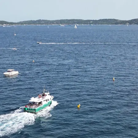 Apartment Lovely In Maxime