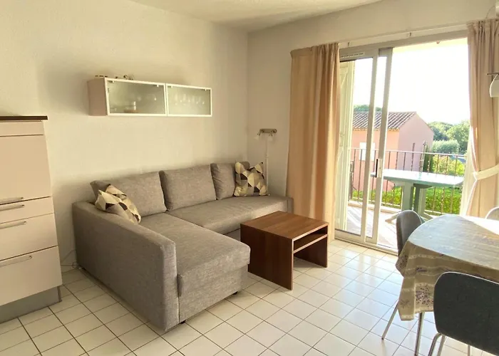Apartment Lovely In Maxime *